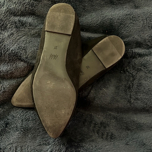 H&M black pointy flats woman’s sz 7 - Picture 3 of 4